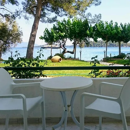 מלון דירות Coralli Beach Studios-