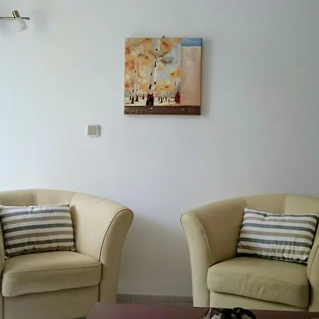 Coralli Beach Studios-