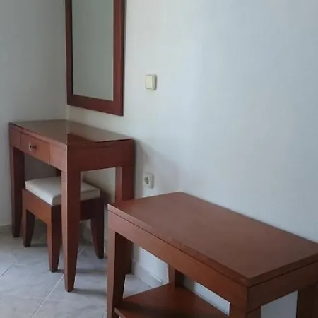 Hotel apartamentowy Coralli Beach Studios- Nydri (Lefkada)