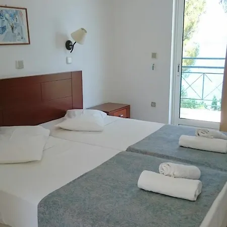 Coralli Beach Studios- * Nydri (Lefkada)