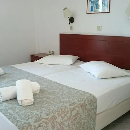 Coralli Beach Studios- Hotel apartamentowy