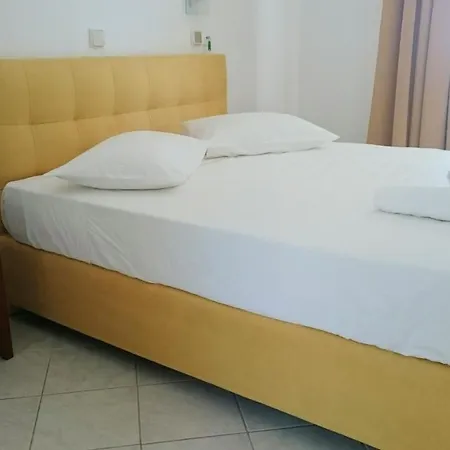 Hotel apartamentowy Coralli Beach Studios- *