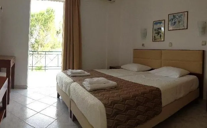 Апарт-отель Coralli Beach Studios-