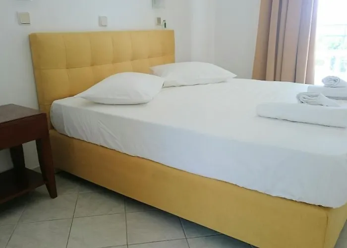 Aparthotel Coralli Beach Studios- *